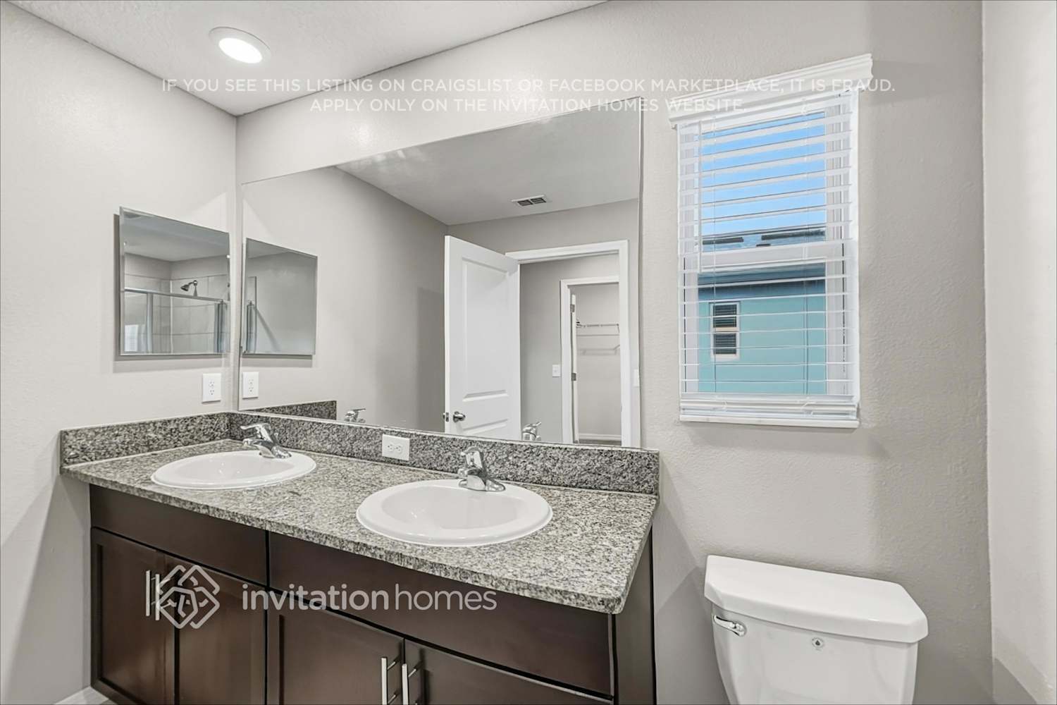 Building Photo - 8471 Druid Oaks Ln