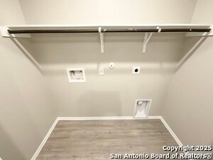 Building Photo - 4446 Glades Wy