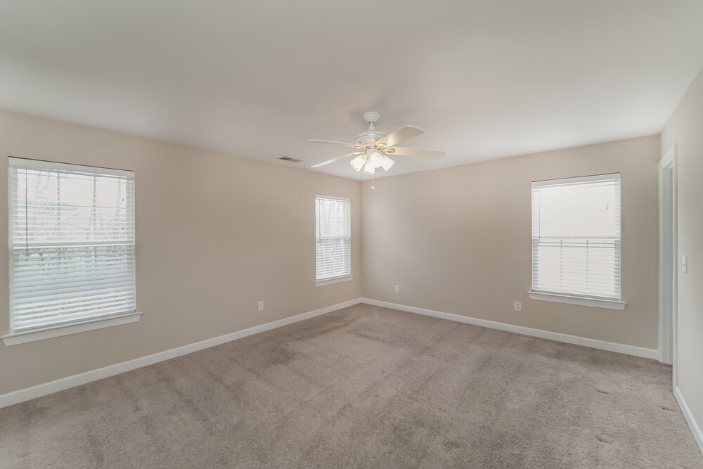 Building Photo - 2865 Island Point Dr NW