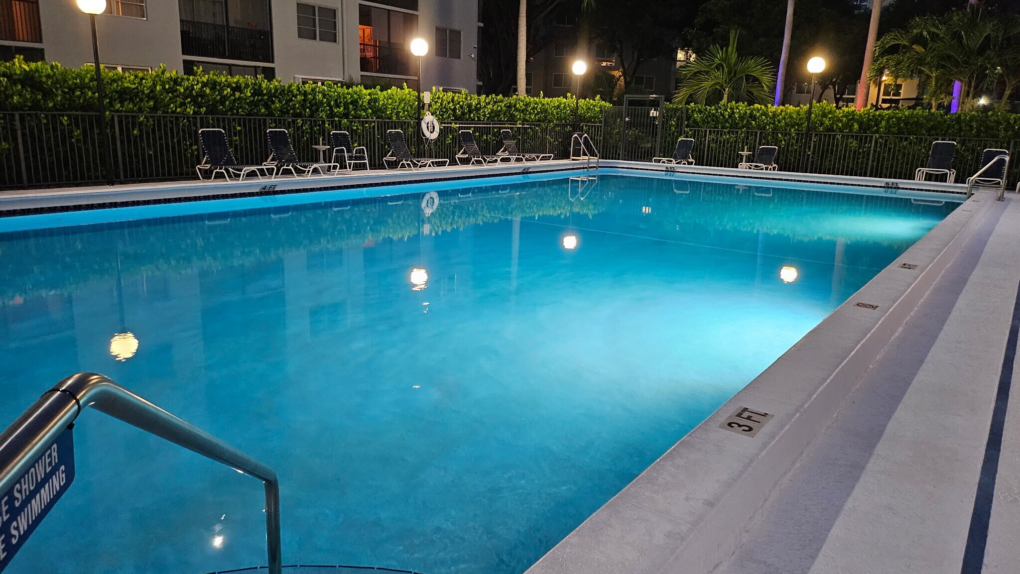 Building Photo - 2222 N Cypress Bend Dr