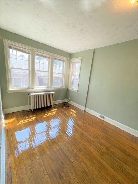 Building Photo - 6532 Wilkins Ave