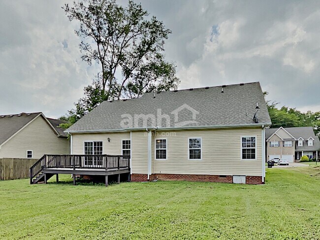 Building Photo - 1536 Jeter Way