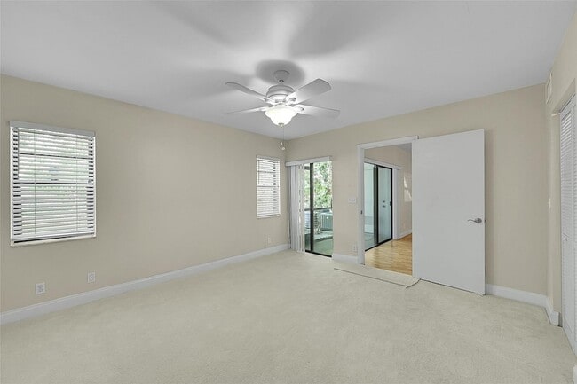 Building Photo - 2518 NW 89th Dr