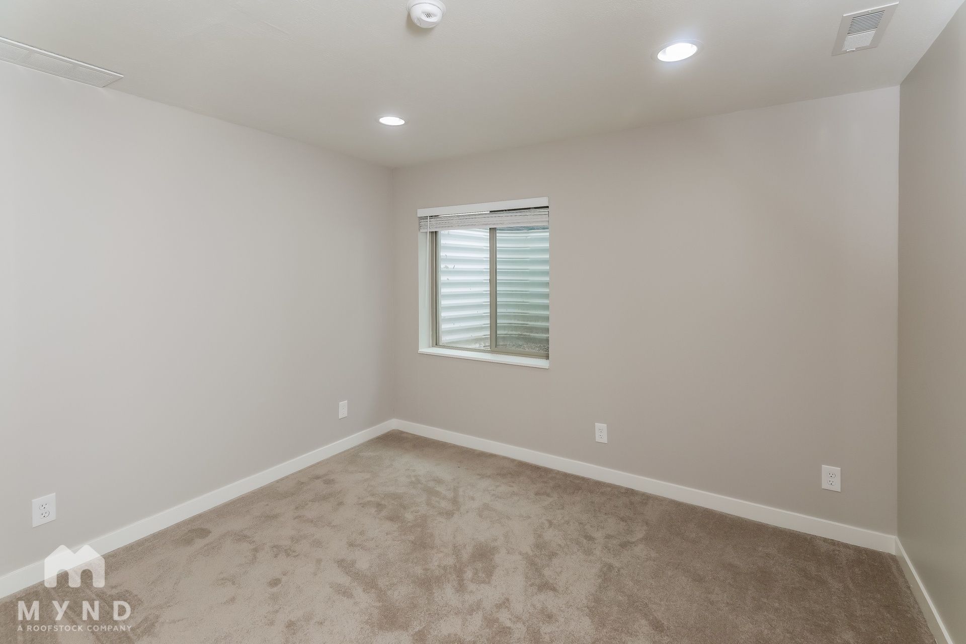 Building Photo - 2450 2450 E