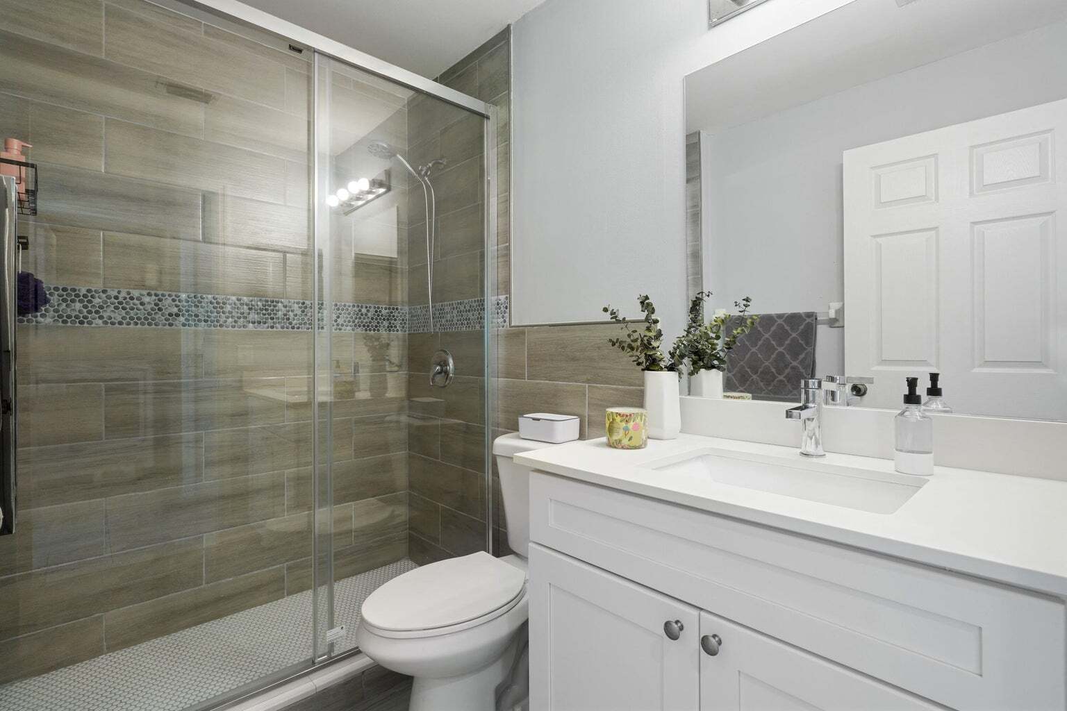 Building Photo - 6791 Lantern Key Dr