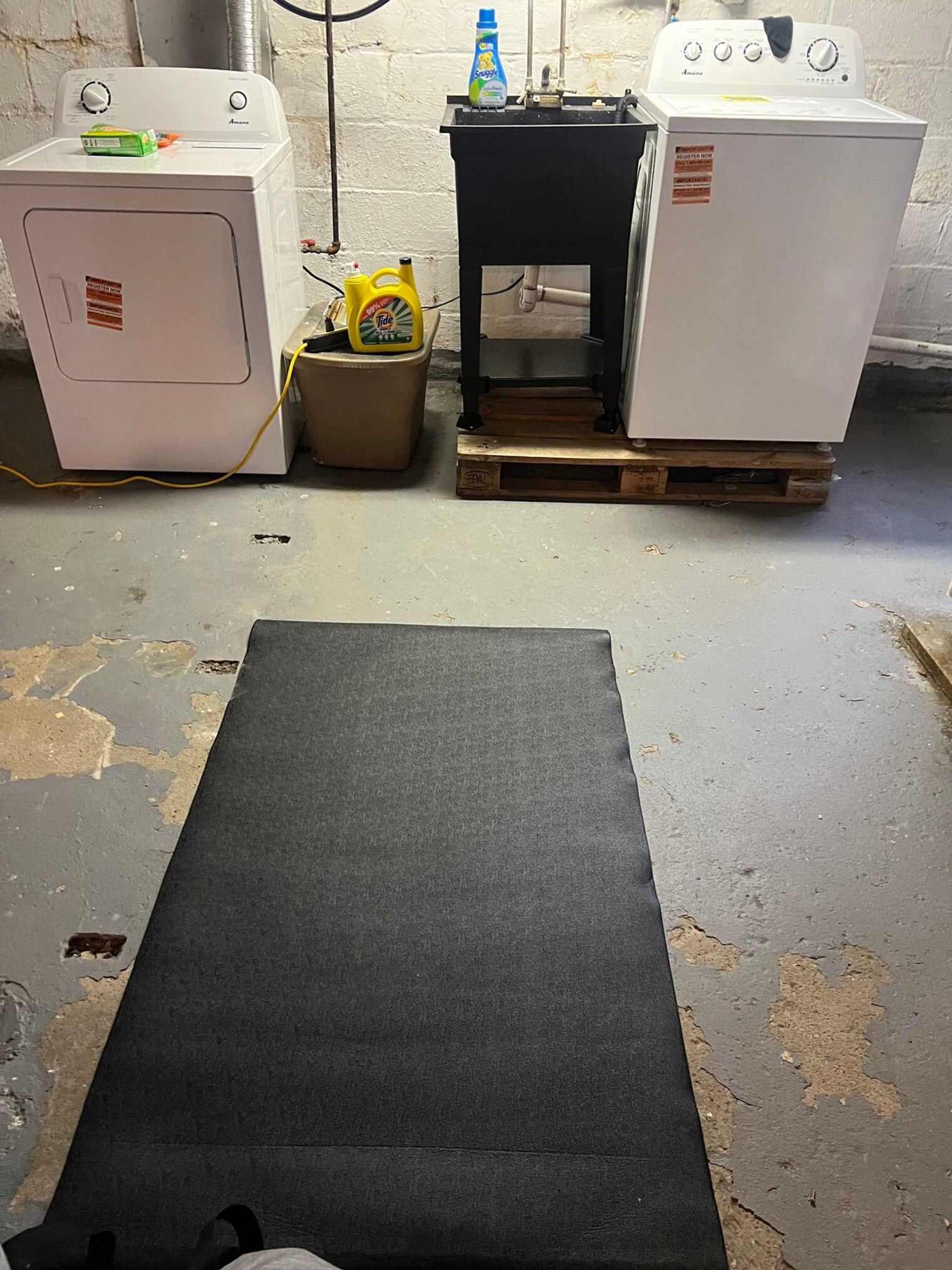 Building Photo - 160 Stafford Ave