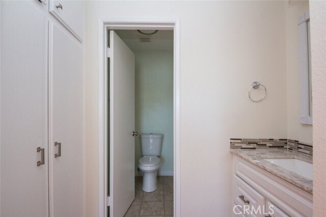 Building Photo - 2940 N Verdugo Rd