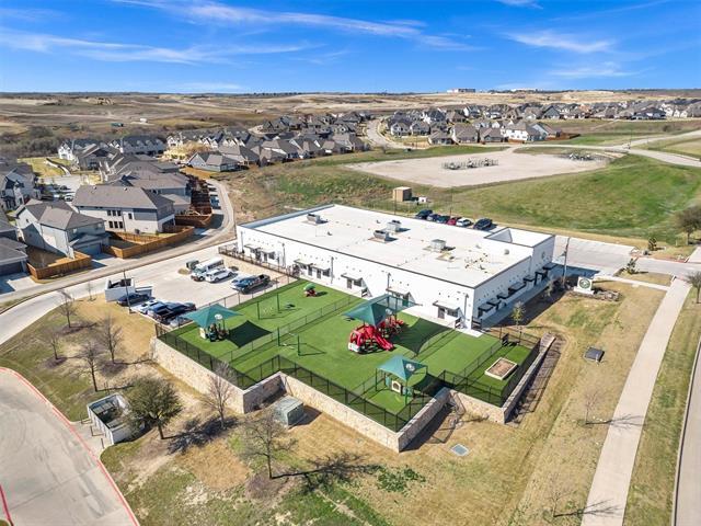 Building Photo - 1928 Crested Ridge Rd