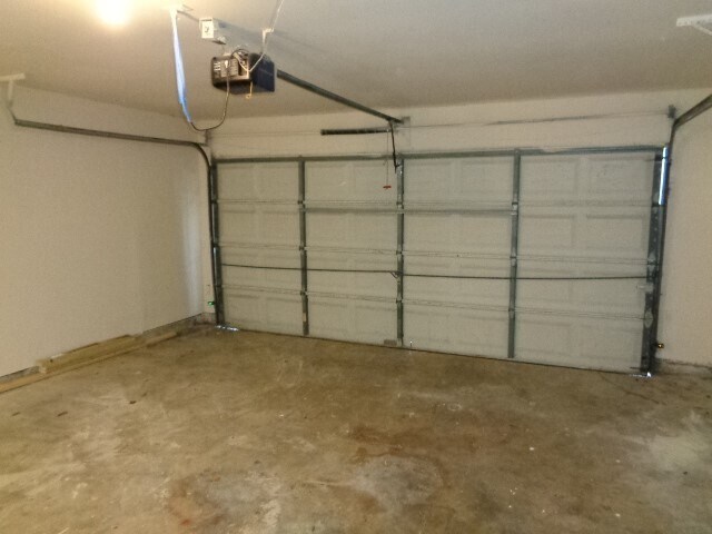 Building Photo - 8403 Windell Ln