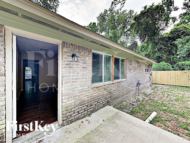 Building Photo - 3602 Willie Way