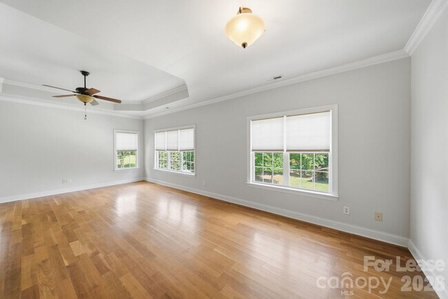 Building Photo - 7107 Nesbit Rd