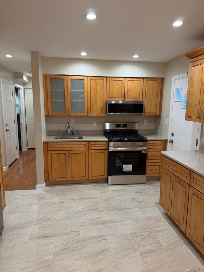 Building Photo - 21 W Centennial Ave