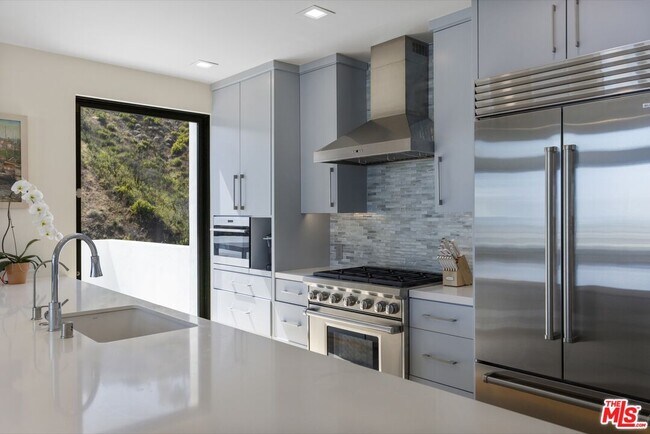 Building Photo - 3851 Sweetwater Canyon Dr