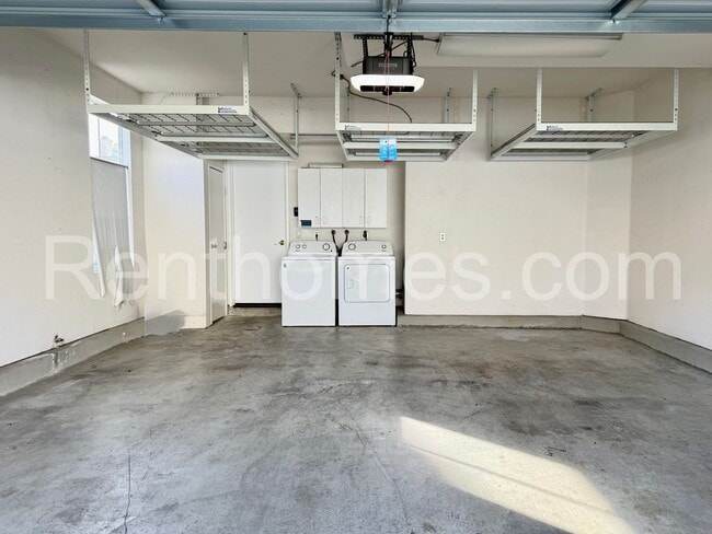 Building Photo - 11679 Westview Pkwy