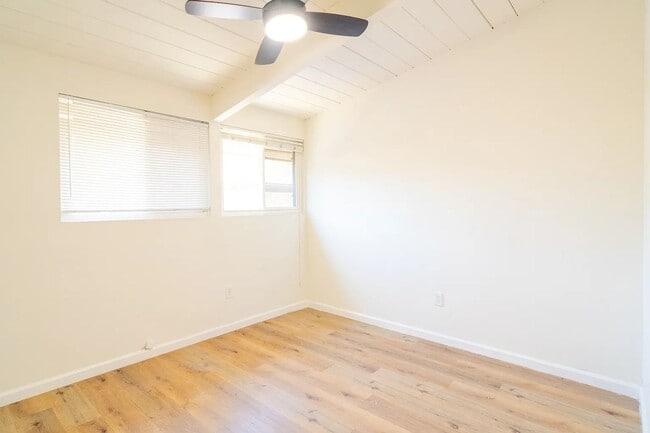 Building Photo - Newly Renovated!! 7 Bedroom property on Baja!