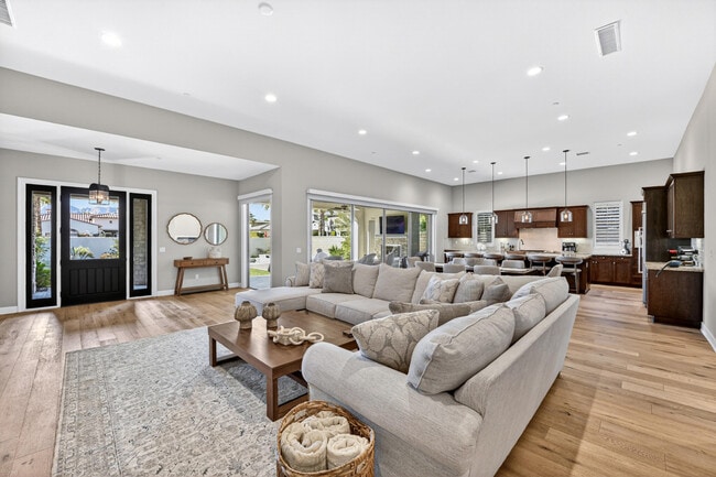 Building Photo - 55120 Autumn Valley Ct