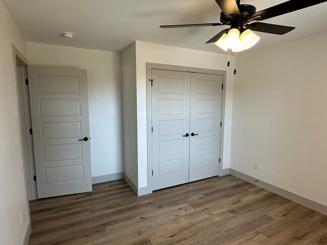 Building Photo - NEW 5 Bed 3 Bath w/ Walk Out Basement Waynesville School District