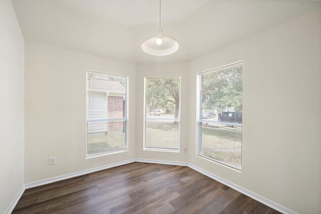 Building Photo - 3235 Clipper Winds Way