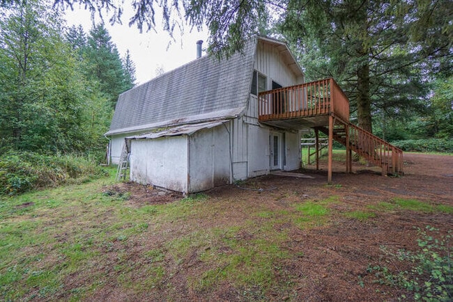 Building Photo - COUNTRY LIVING JUST OUTSIDE Of washougal