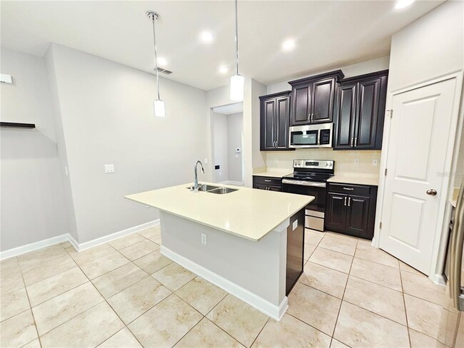 Building Photo - 14318 White Moss Way