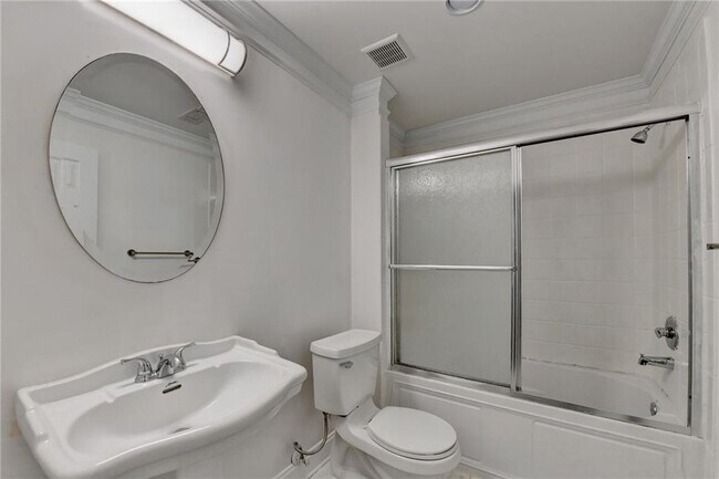 Building Photo - 6961 Fellowship Ln