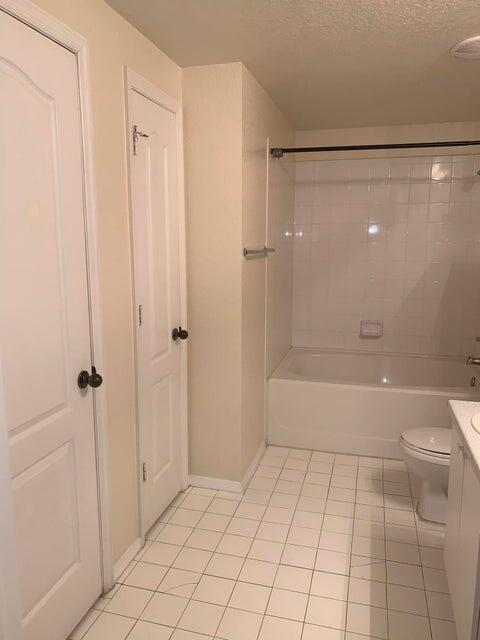 Building Photo - 607 Belmont Pl