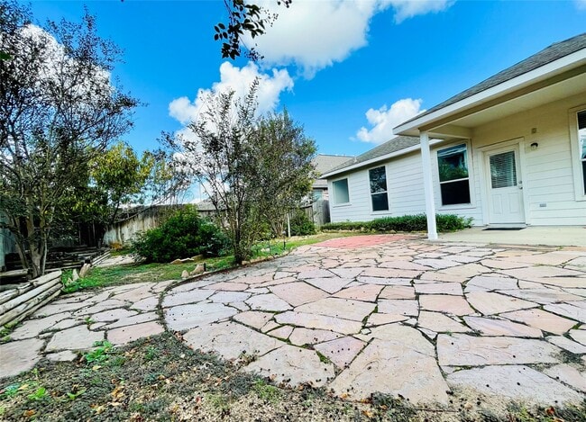 Building Photo - 6326 Richland Hills Dr