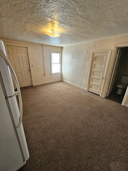 Building Photo - 393 S Eastern Ave