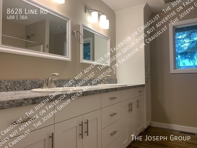 Building Photo - 8628 Line Rd