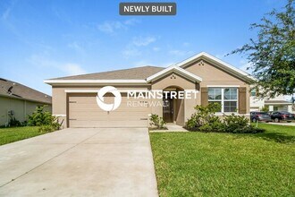Building Photo - 3 Bedroom Pet-Friendly Home in Spring Hill...