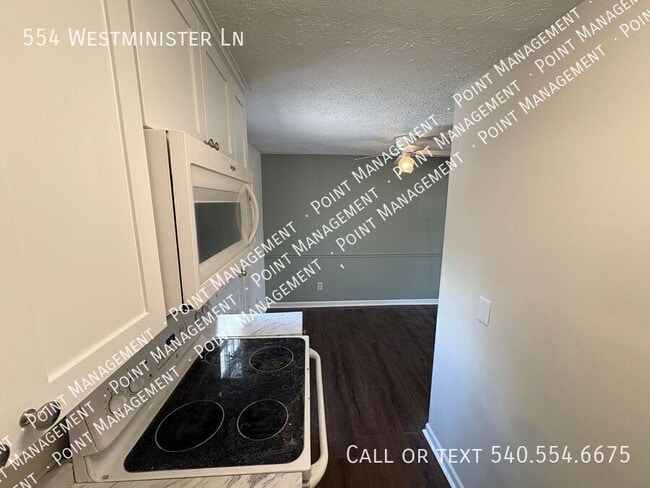 Building Photo - 554 Westminister Ln