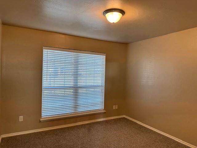 Building Photo - 2220 SE 7th St