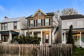 Building Photo - 3002 P St