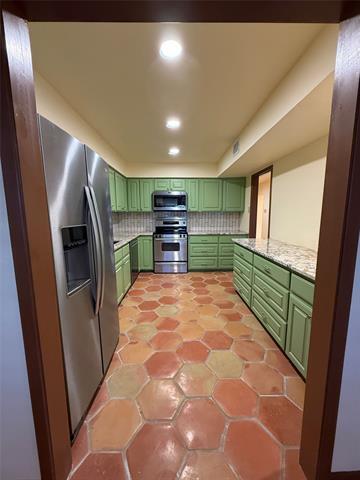 Building Photo - 12513 Burninglog Ln