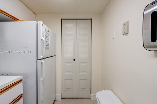 Building Photo - 770 Claughton Island Dr