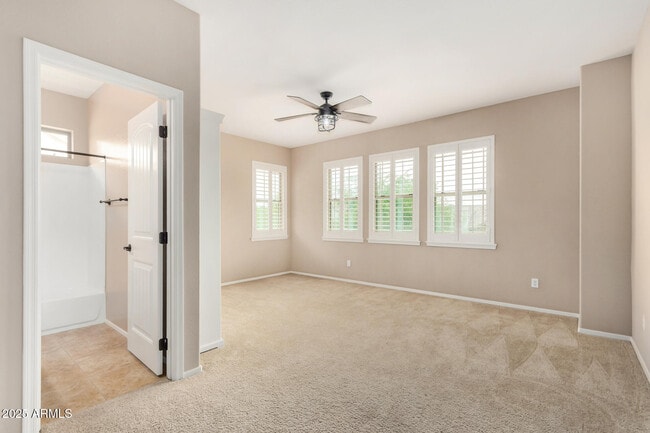 Building Photo - 3540 E Mesquite St