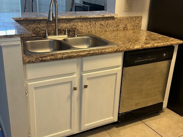 Kitchen 02 - 1112 Sandy Ln Dr