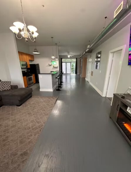 Building Photo - 502 Pryor St SW