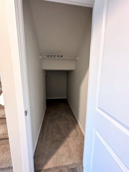 Building Photo - 8921 170th St NE