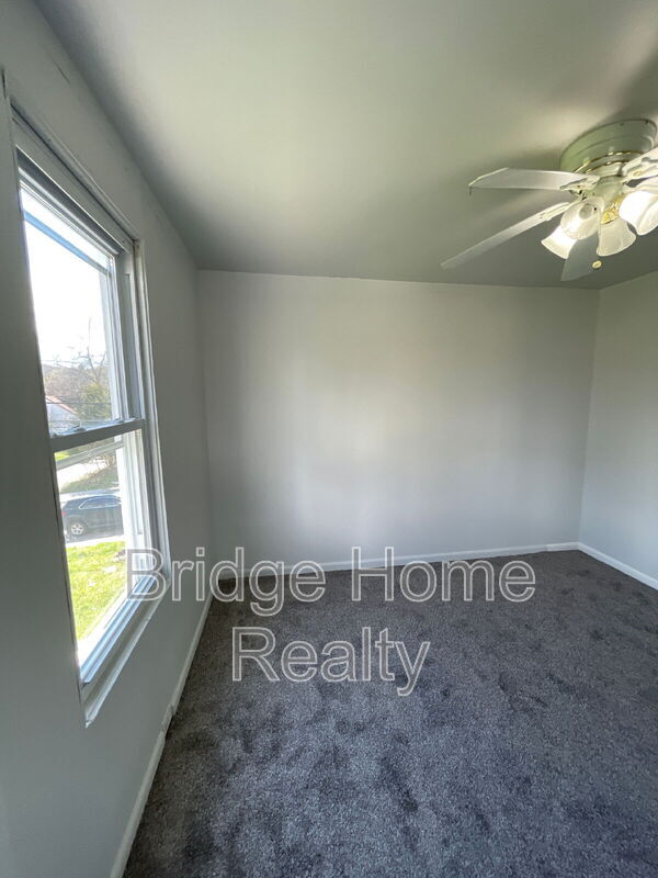 Building Photo - 1367 Montezuma St