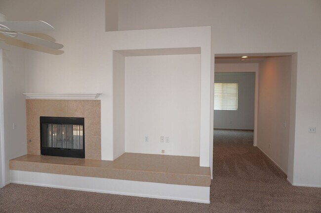 Building Photo - 14752 Eaglehead Mountain Dr