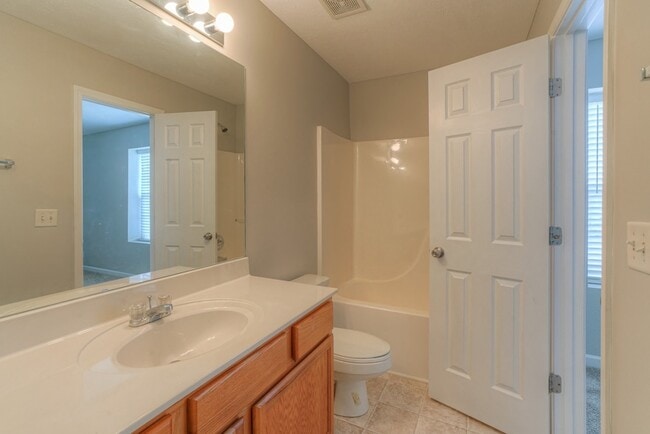 Building Photo - 151 Casbah Run