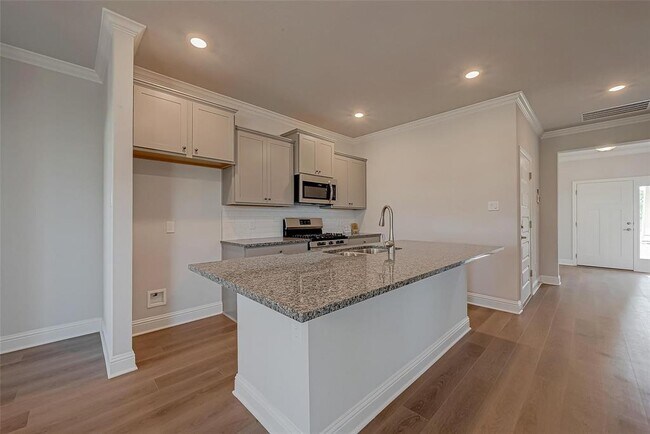 Building Photo - 429 Aurora Creek Ln