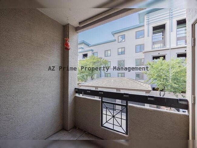 Building Photo - 435 W Rio Salado Pkwy