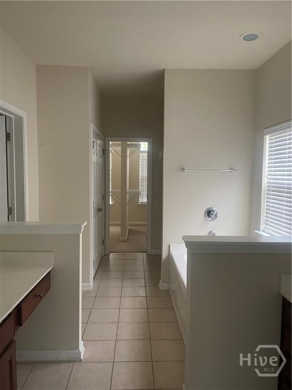 Building Photo - 303 Grasslands Dr