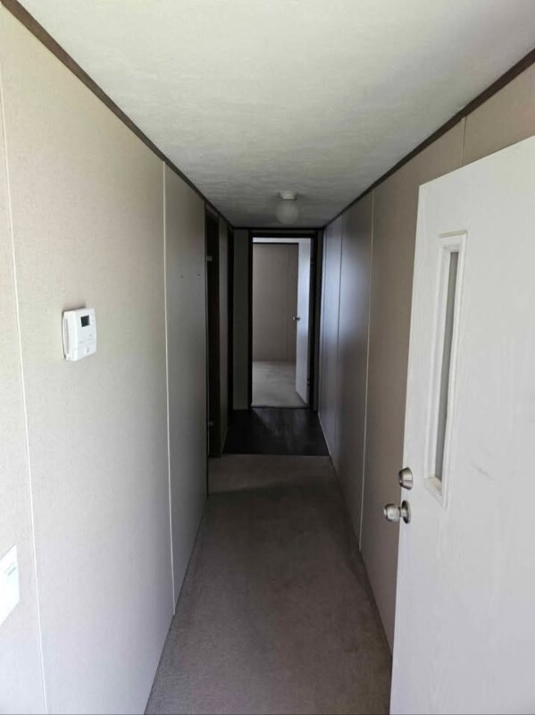 Building Photo - 102 Bentwood Trail