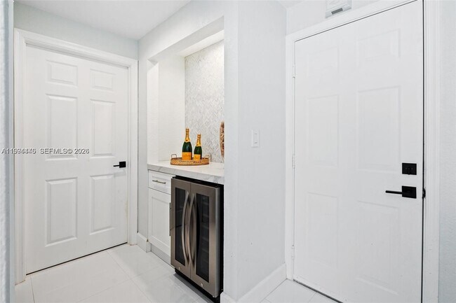 Building Photo - 18755 SW 27th Ct