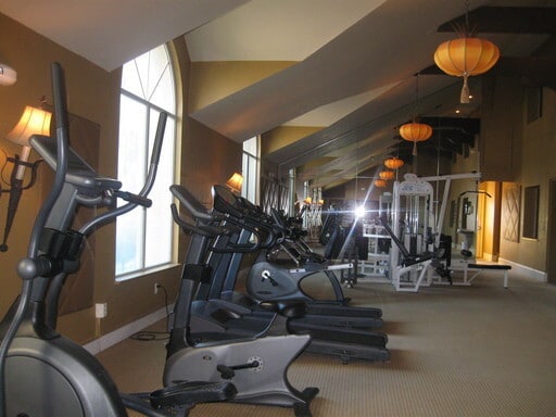 Building Photo - 2Br/ 2Ba Condo In Villa Medici - Available...