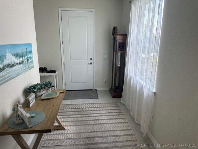 Building Photo - 10179 SW Captiva Dr