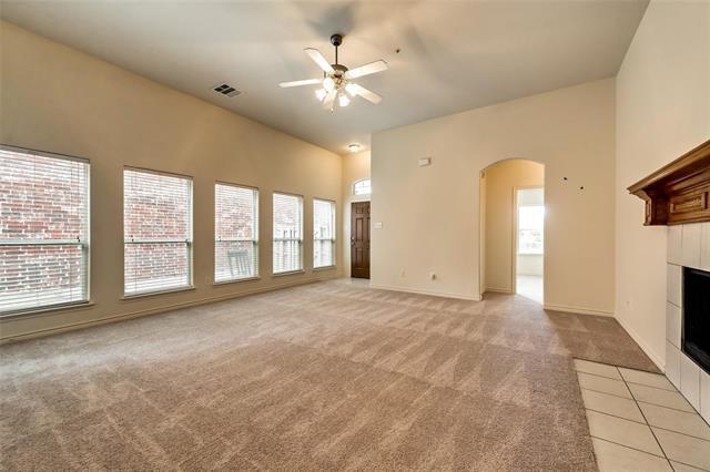 Building Photo - 9248 Park Garden Dr